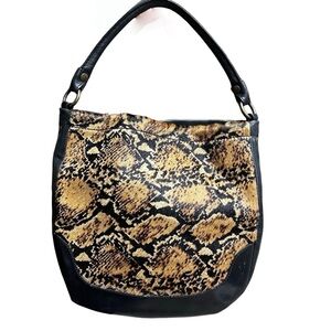 Frye Melissa Hobo Large Calfskin Snake Print Handbag Black Leather Luxury